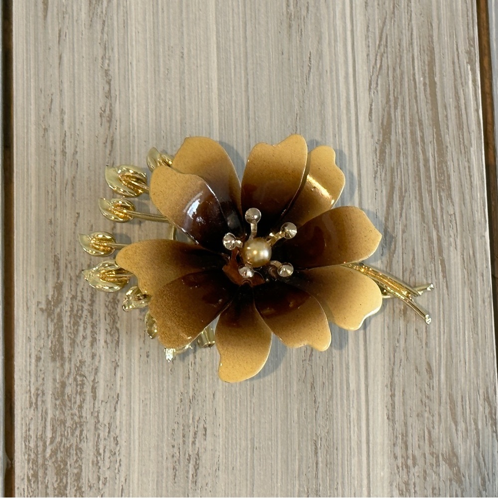 Magnificent Large Vintage Flower Power Brooch Designer Signed Coro